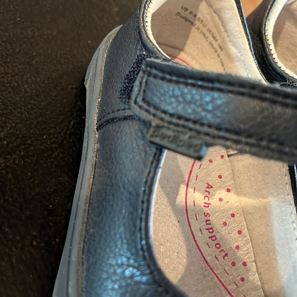 Navy Toddler Mary Janes, Pediped, Size 9/9.5 - Picture 5 of 11